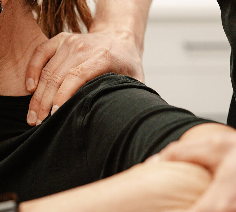 physiotherapy for shoulder pain kelowna
