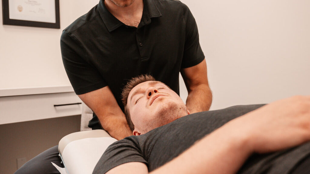 chiropractor for neck kelowna